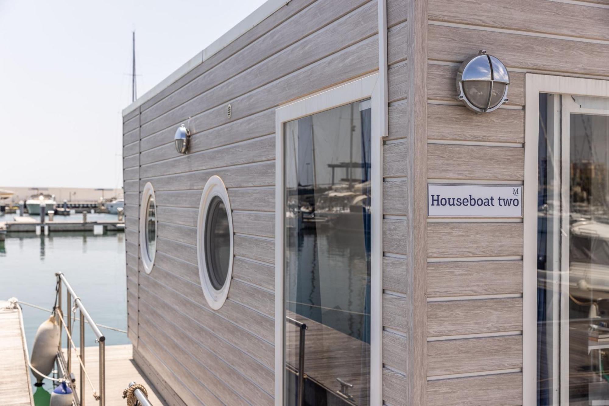 Marina Del Gargano Houseboat Hotel Manfredonia Exterior photo